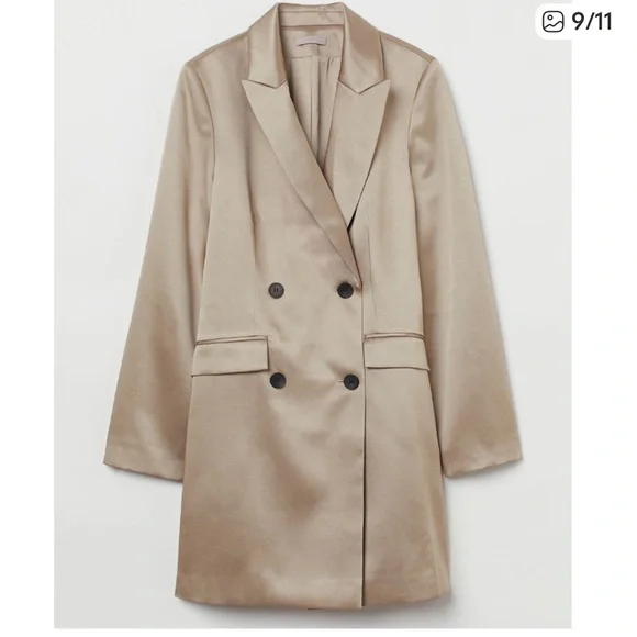 H&M Champagne Double Breasted Satin Dress/Blazer - Picture 2 of 11